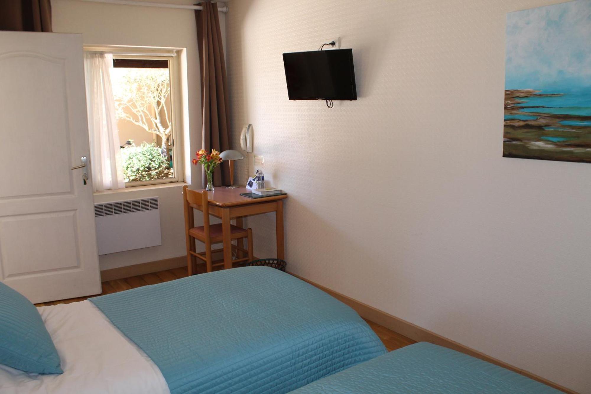 Logis Des Cretes De Pignols Hotel Moissac Bagian luar foto