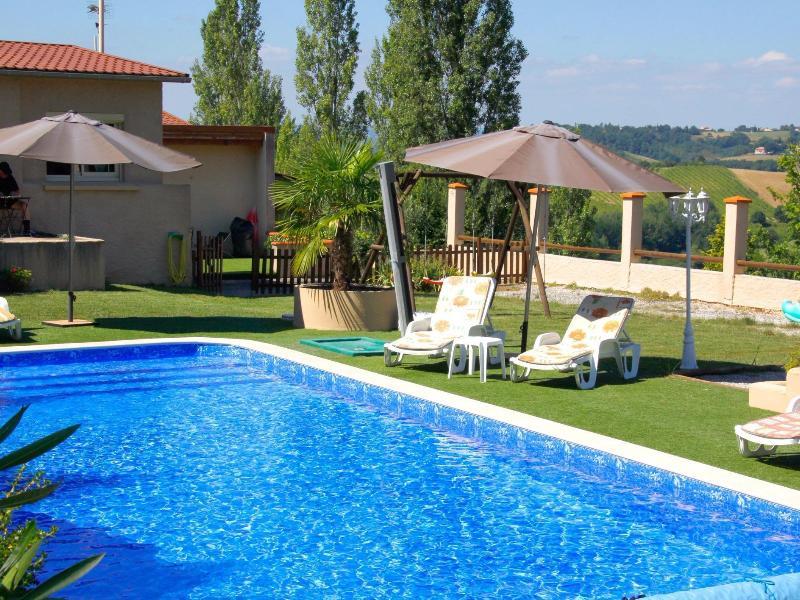 Logis Des Cretes De Pignols Hotel Moissac Bagian luar foto